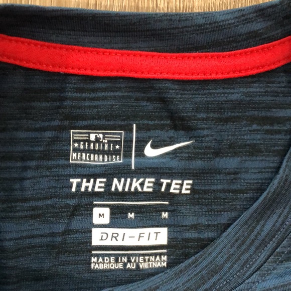 Like new! - NIKE Dri-Fit MLB Red Sox Tee - Picture 2 of 10